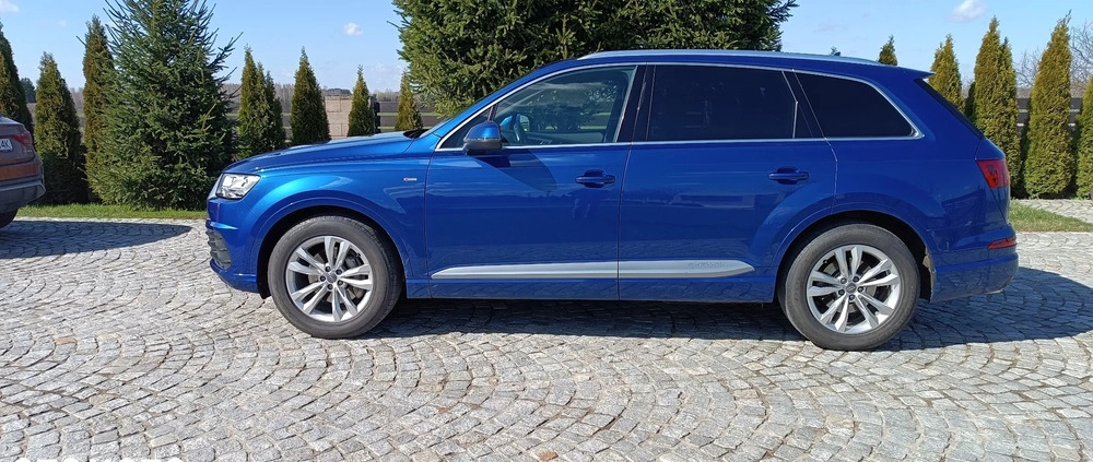 Audi Q7 cena 180000 przebieg: 123200, rok produkcji 2017 z Hajnówka małe 37